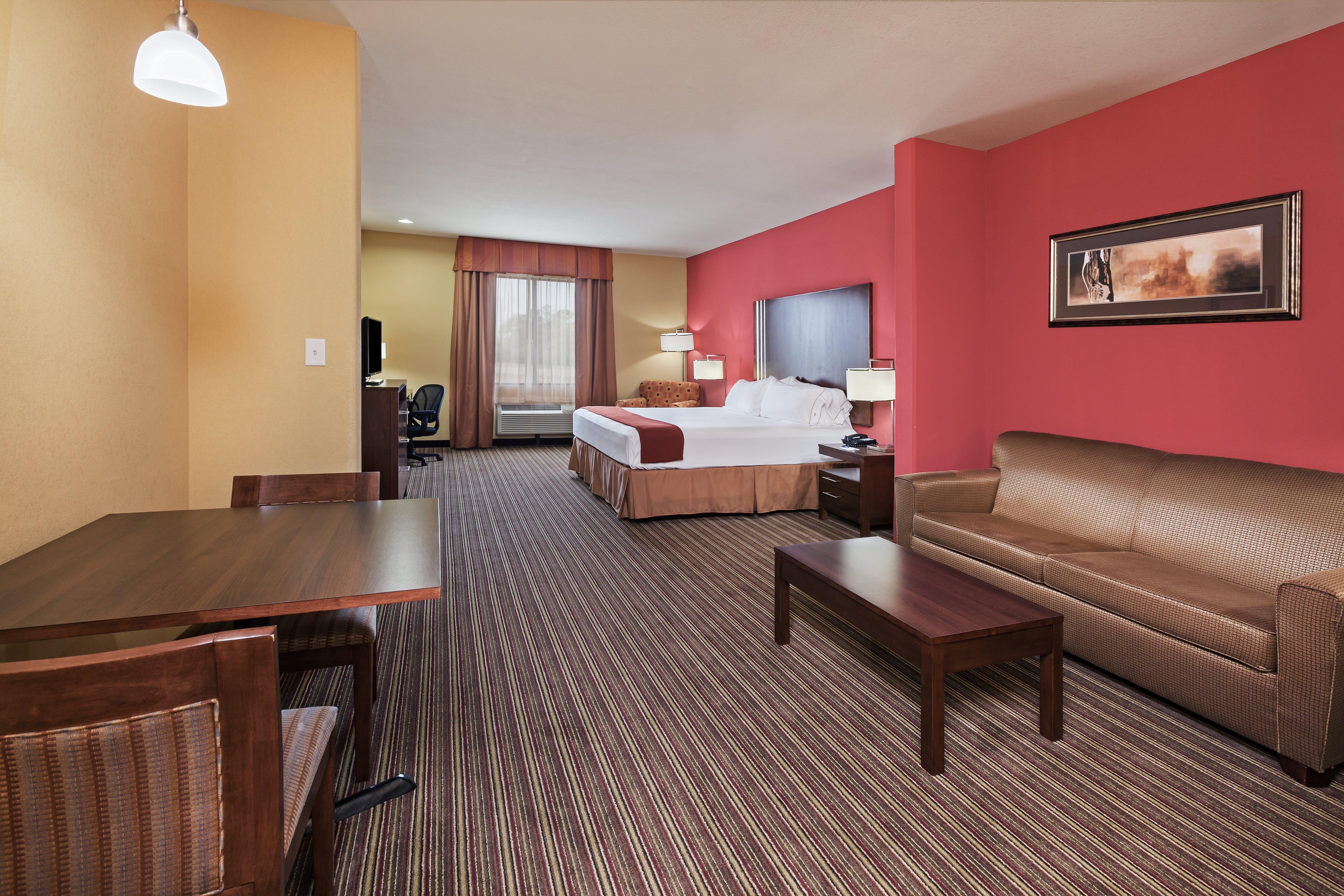 Holiday Inn Express & Suites Cleveland By Ihg Zewnętrze zdjęcie